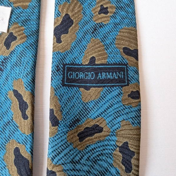 Giorgio Armani Blue and Brown Patterned Tie - Picture 1 of 9
